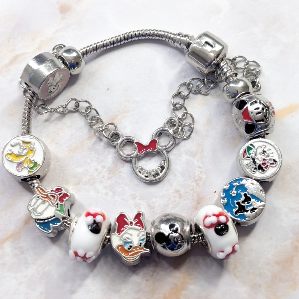 Disney Classic Friends Pandora Style Charm Bracelet Silver Tone - Picture 10 of 10
